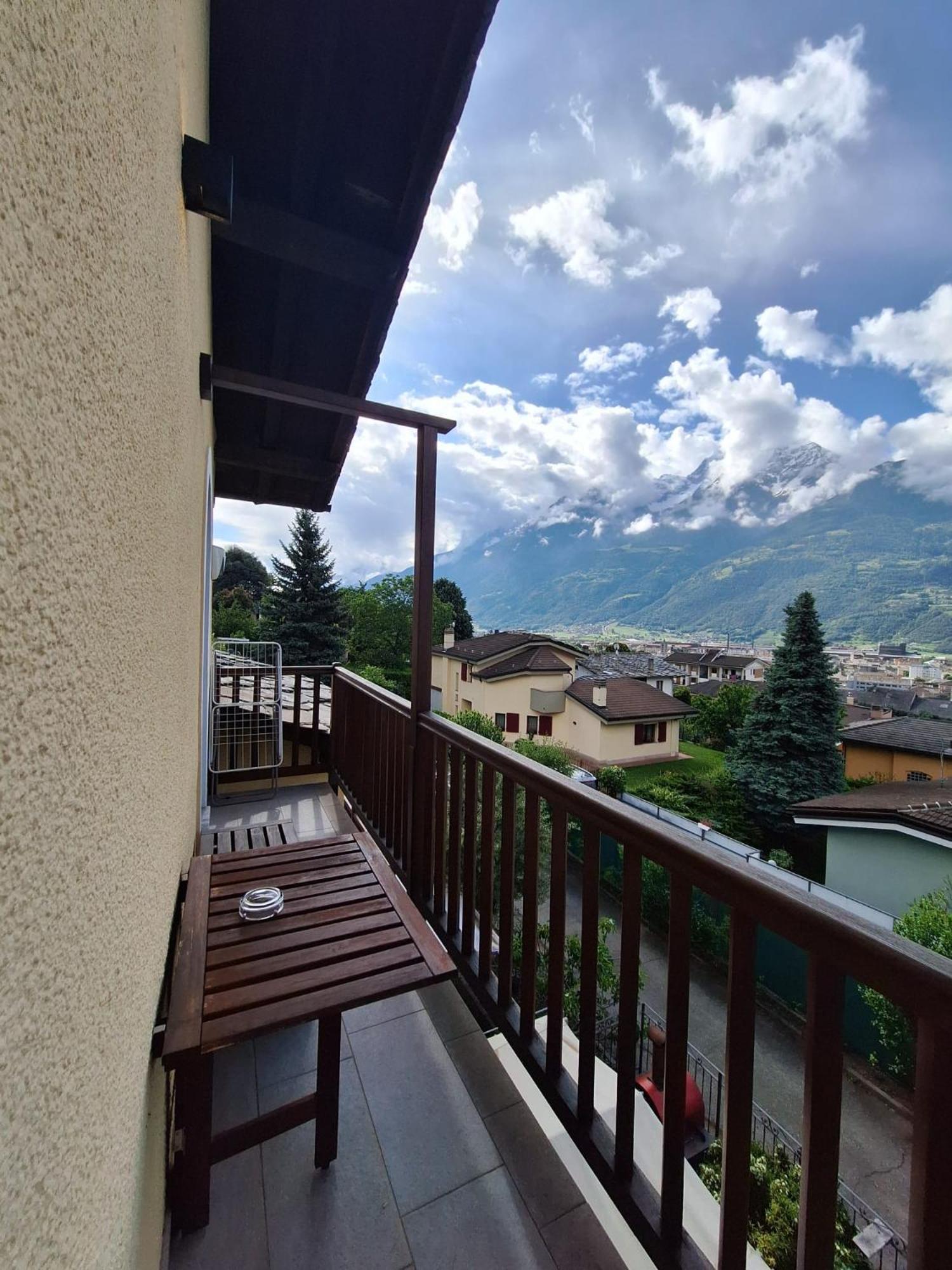 Aosta Holiday Apartments - Edelweiss Extérieur photo